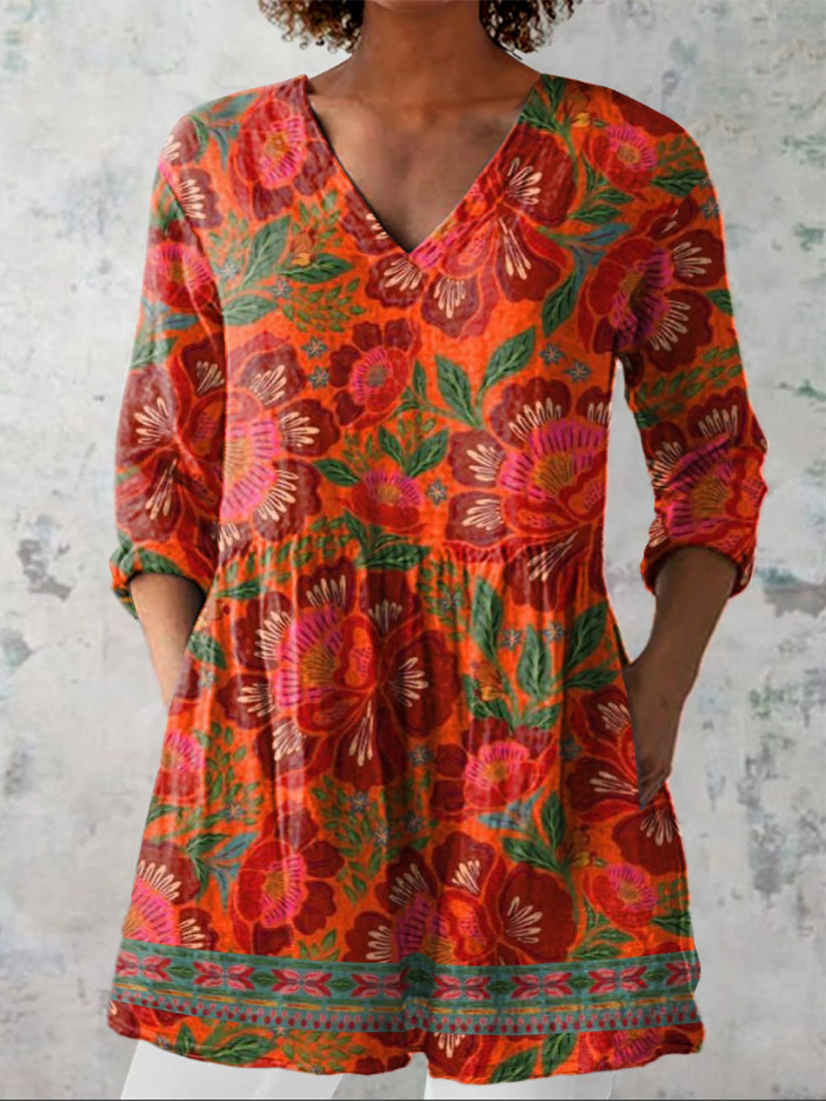 Kaia | Lange Blouse met Indrukwekkend Patroon