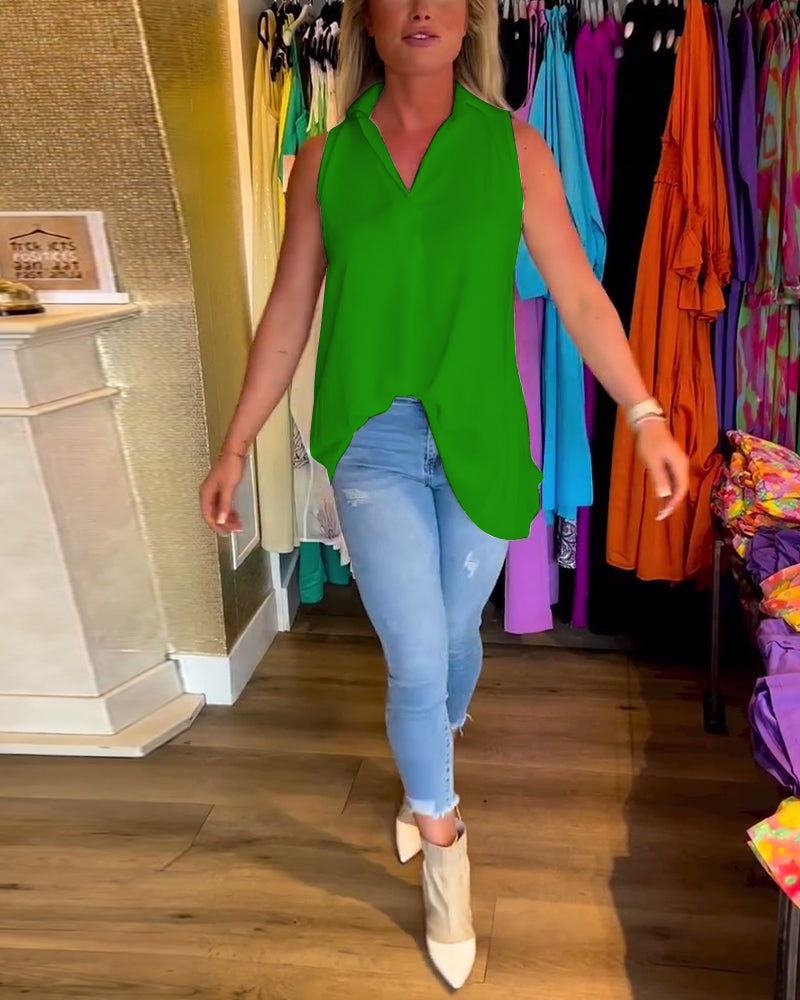 Laluna® | Mouwloze top met ruches en revers