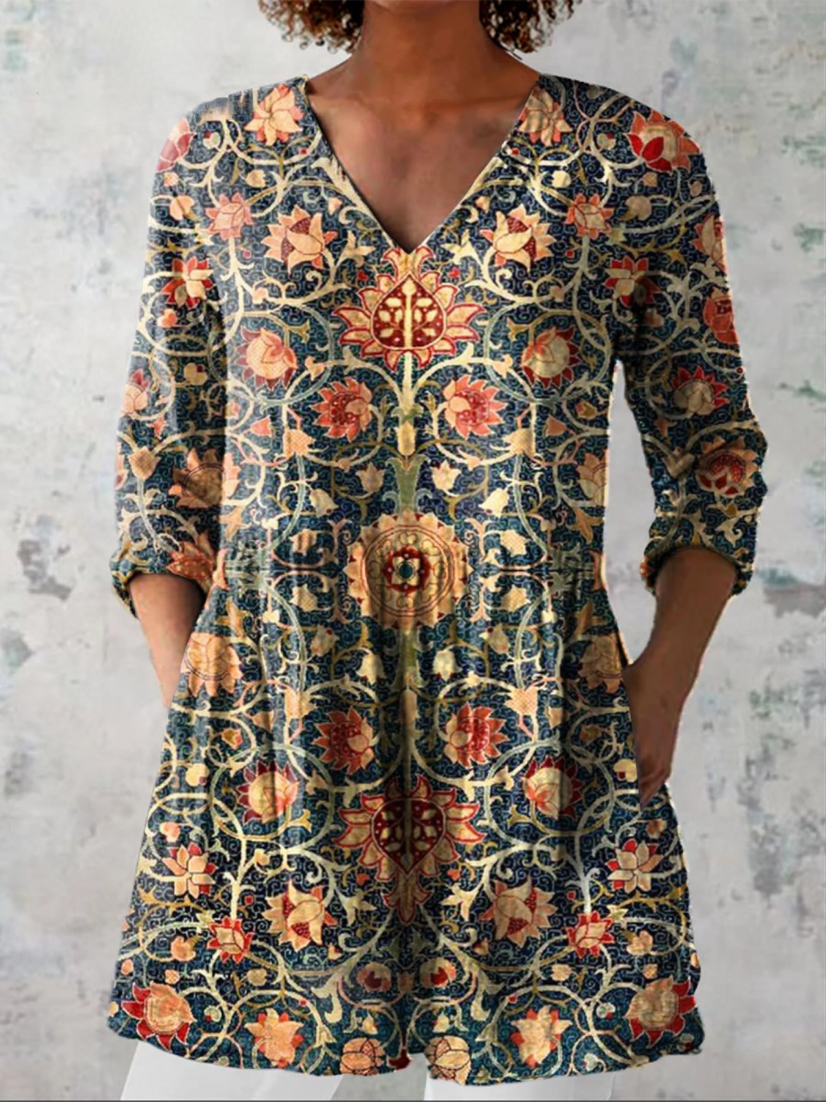 Liora | Lange Blouse met een opvallend patroon