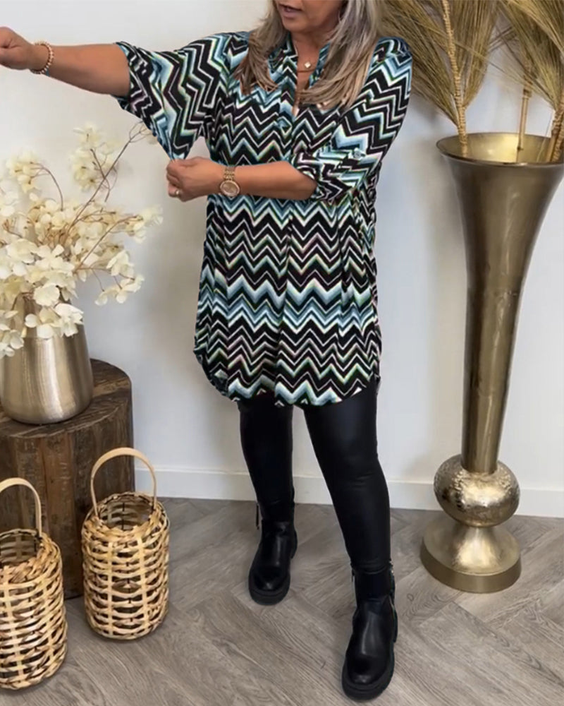 Laluna® | Jurk met V-hals en golvenprint