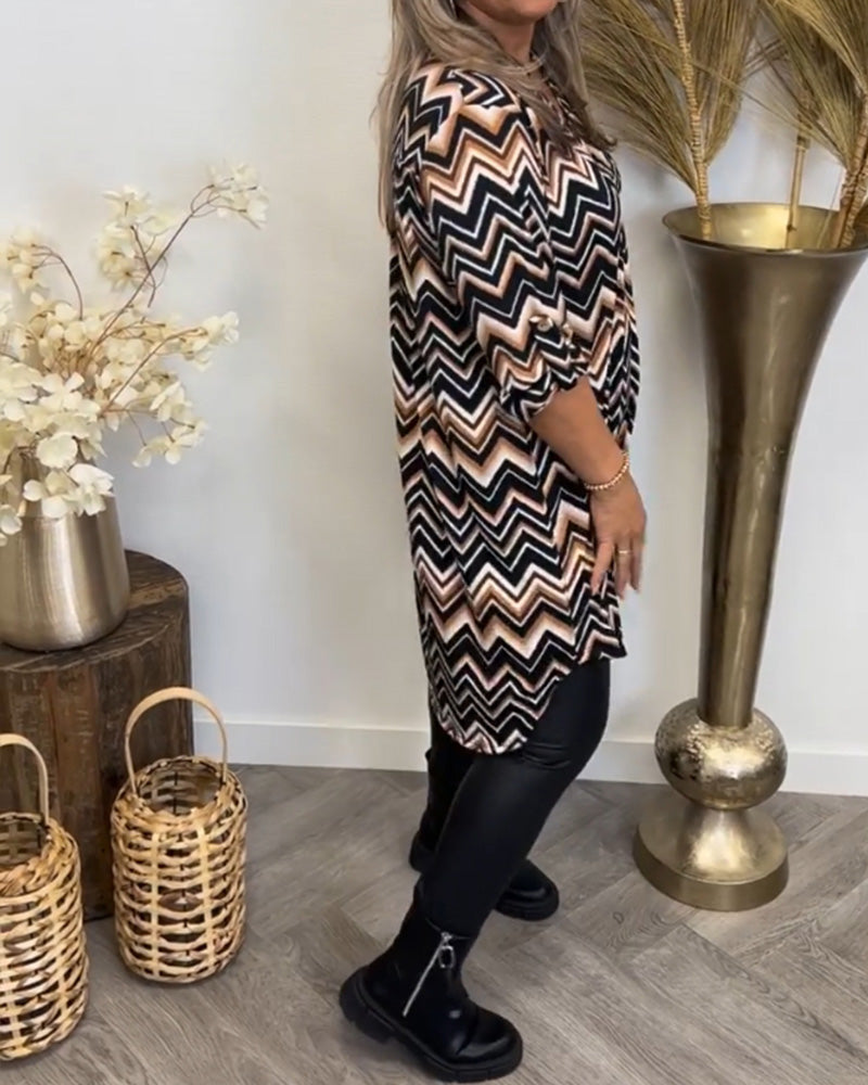 Laluna® | Jurk met V-hals en golvenprint