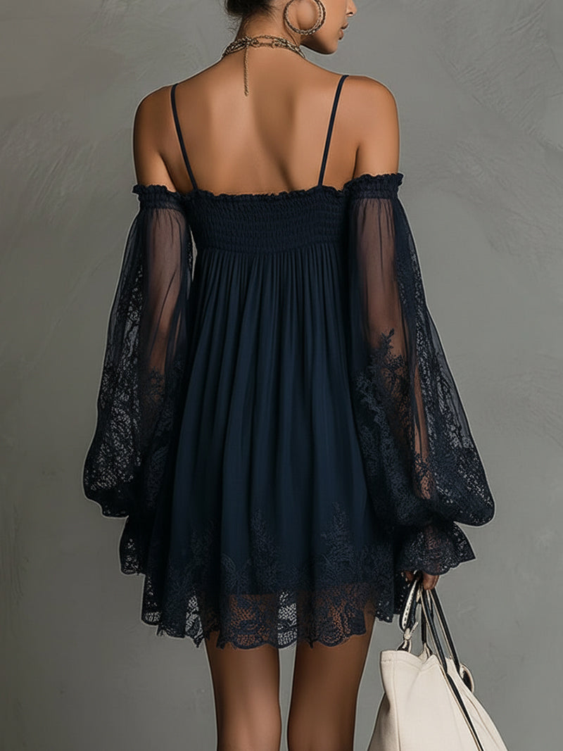Naomi • Mini-jurkmet off-shoulder halslijn