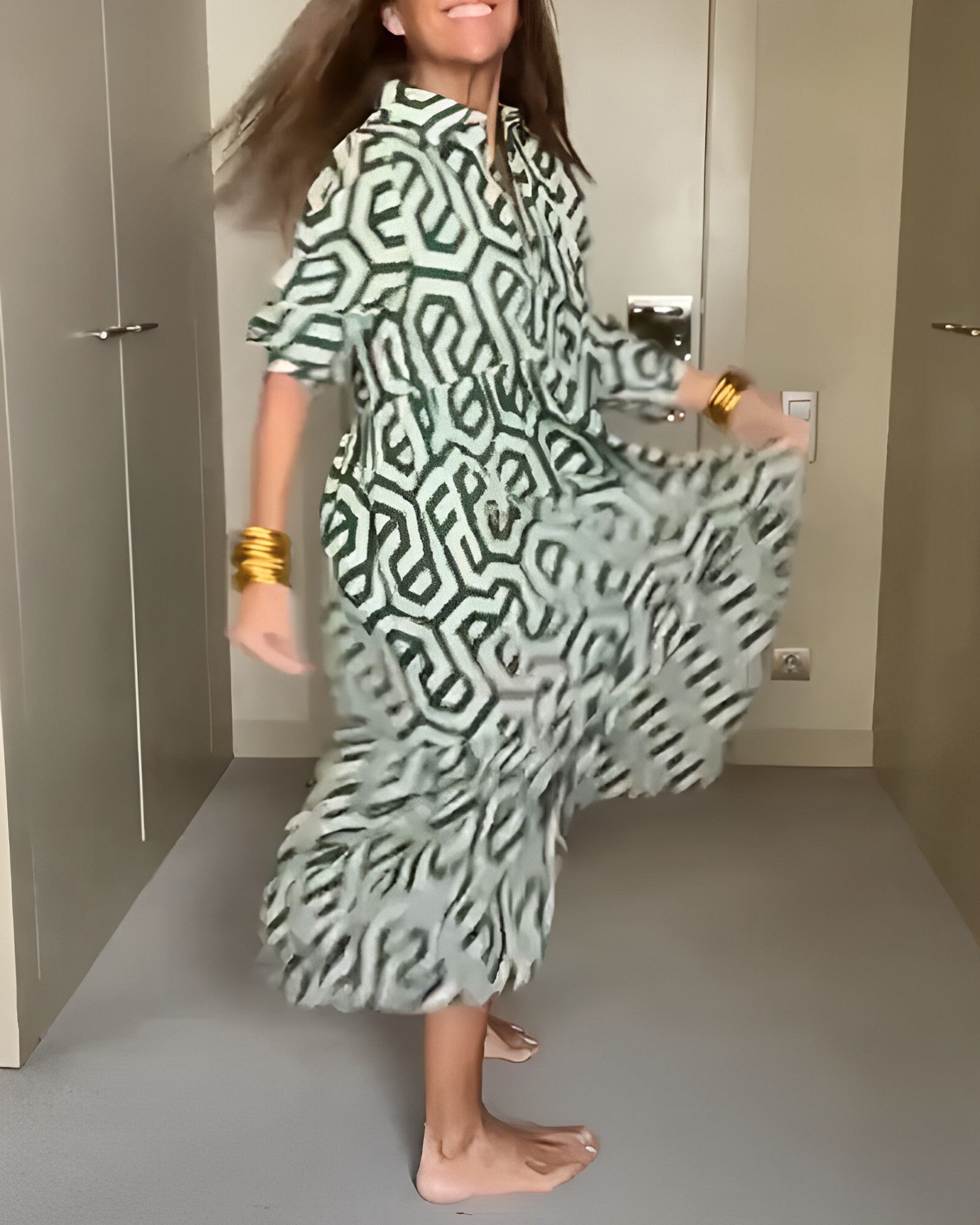 Laluna® | Jurk met Stippen en Geometrische Print