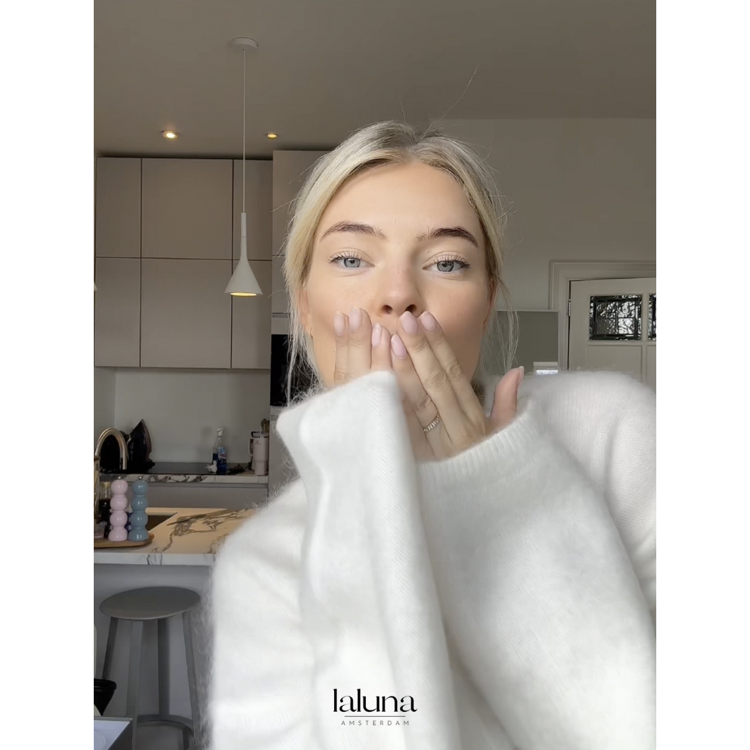 LALUNA® | MOHAIR CREWNECK