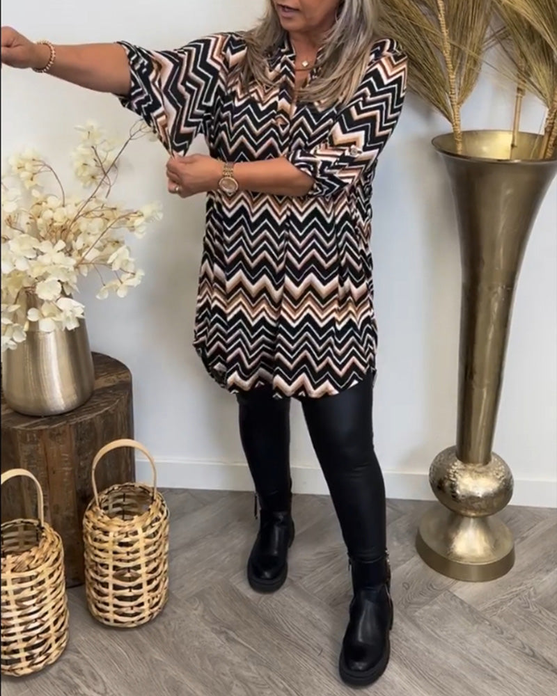 Laluna® | Jurk met V-hals en golvenprint