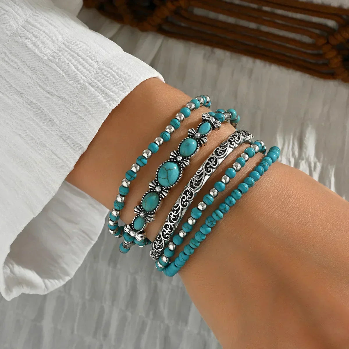 Armbandenset met turquoise kralen