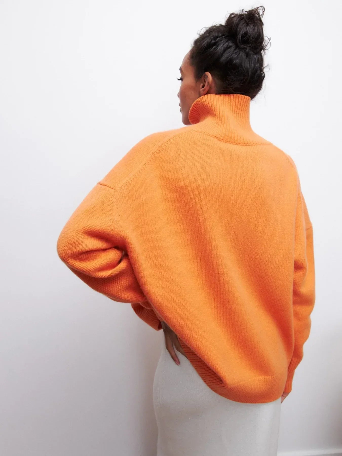 Laluna® | Cozy Neck Sweater