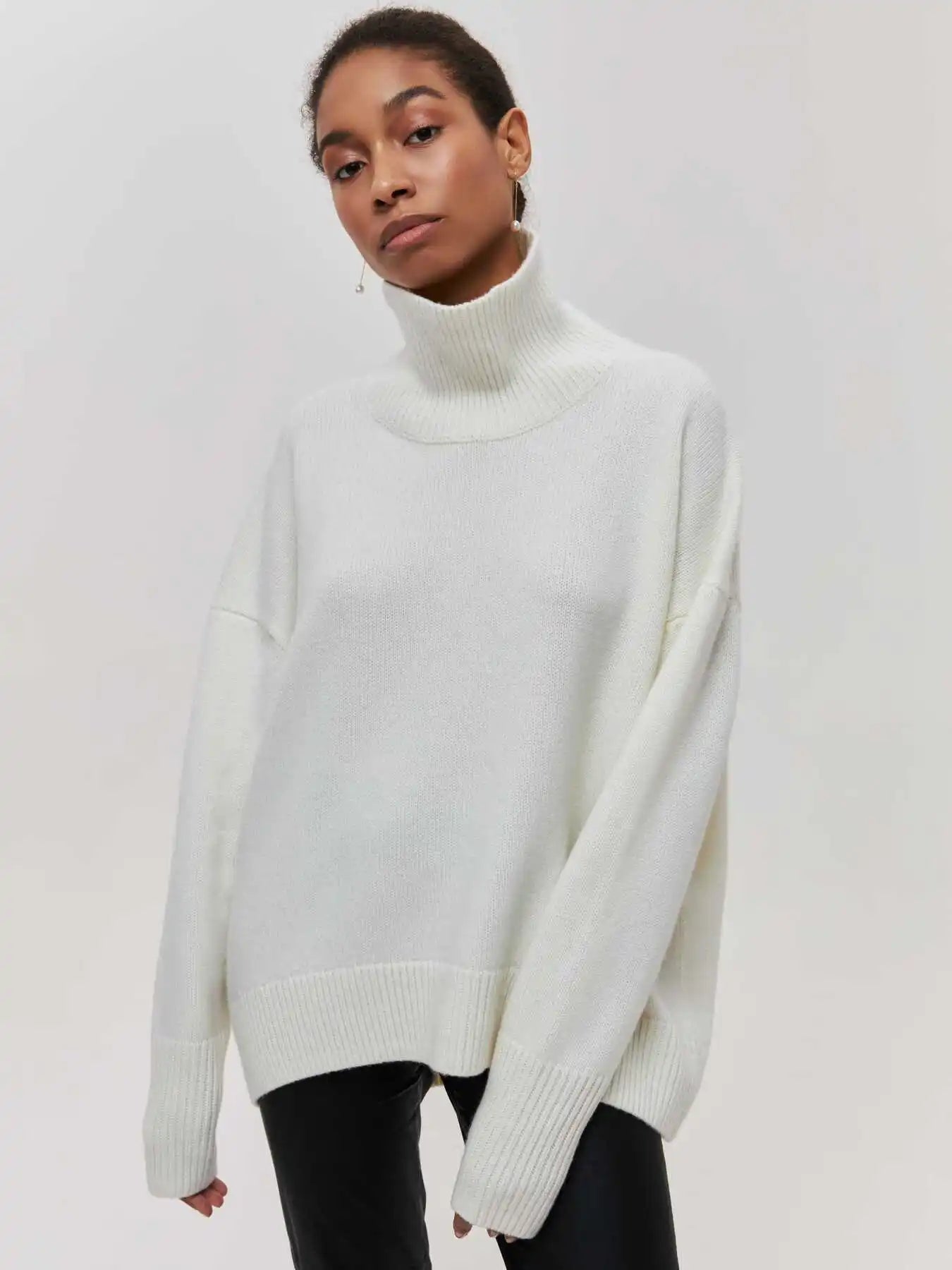 Laluna® | Cozy Neck Sweater