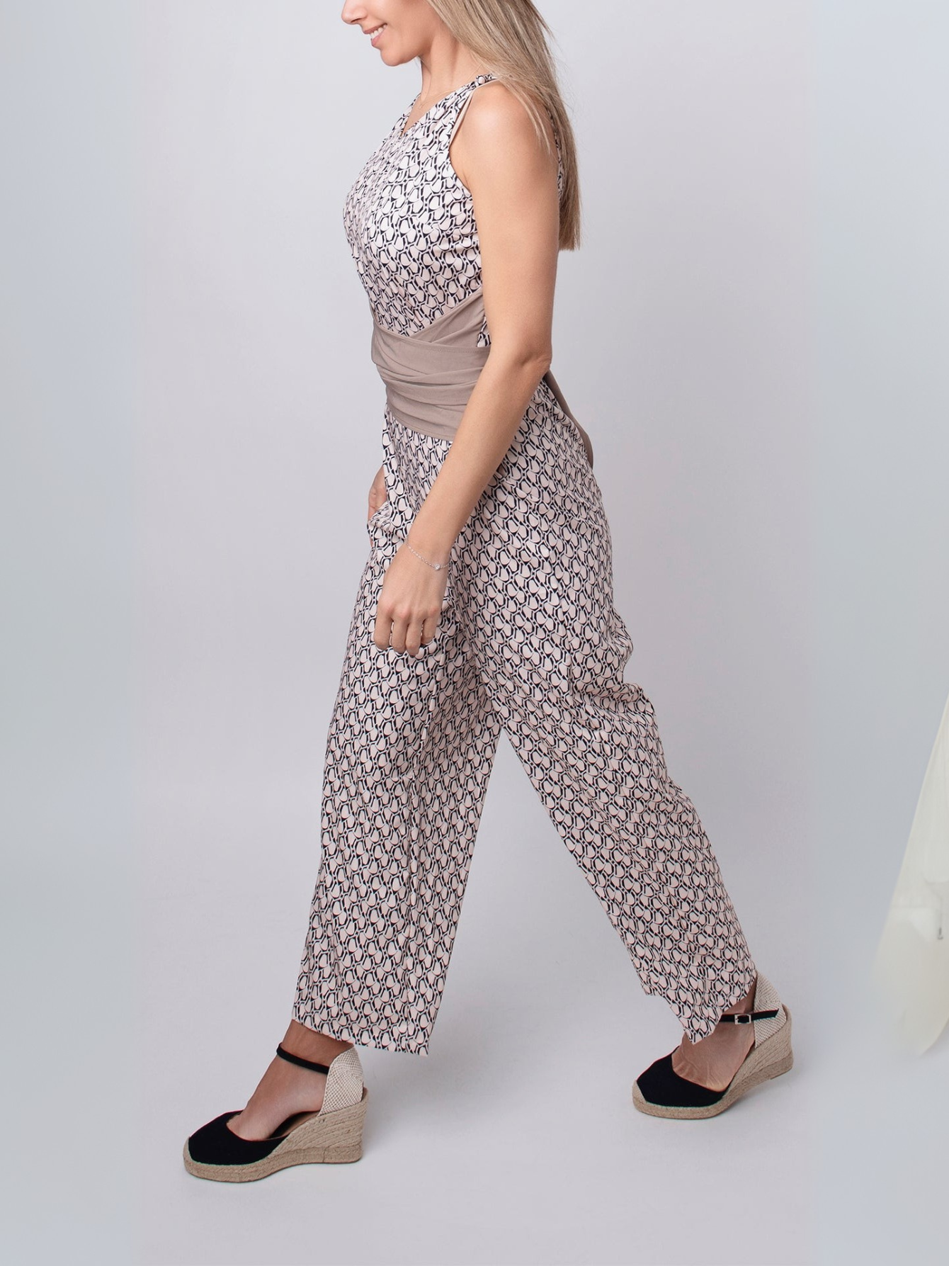 Laluna® | Mouwloze Jumpsuit met ronde hals