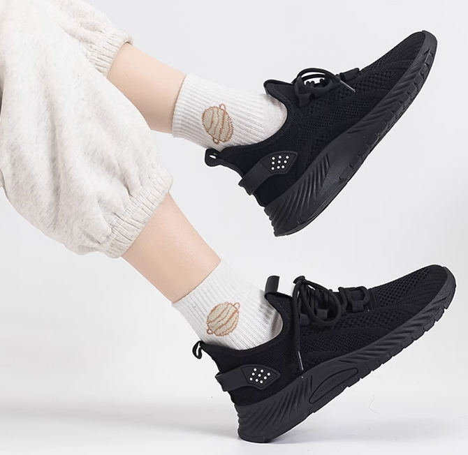 Laluna® | Ademende Orthopedische Sportschoenen